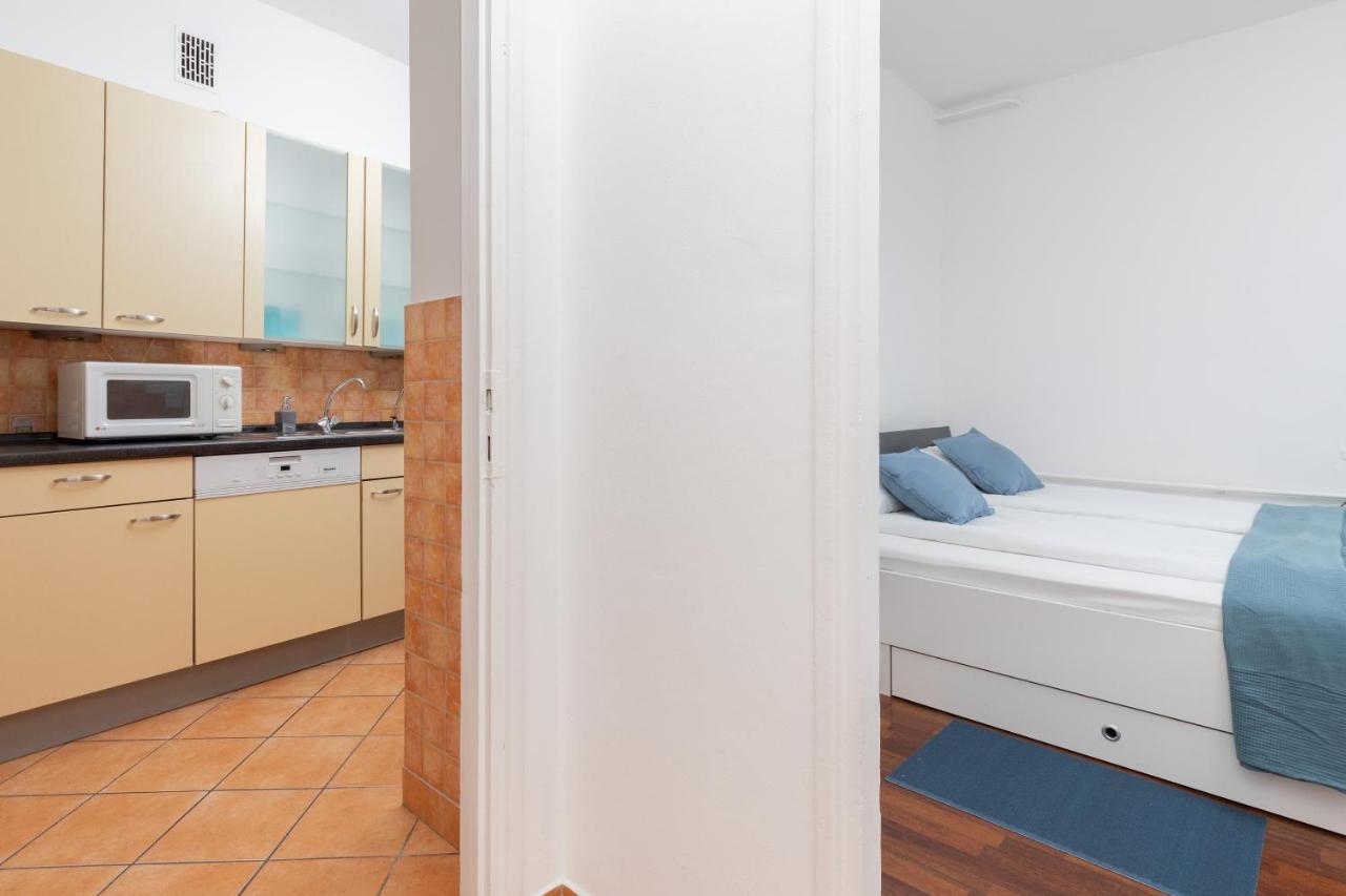 Apartment Weglarska Old Town By Renters Gdansk